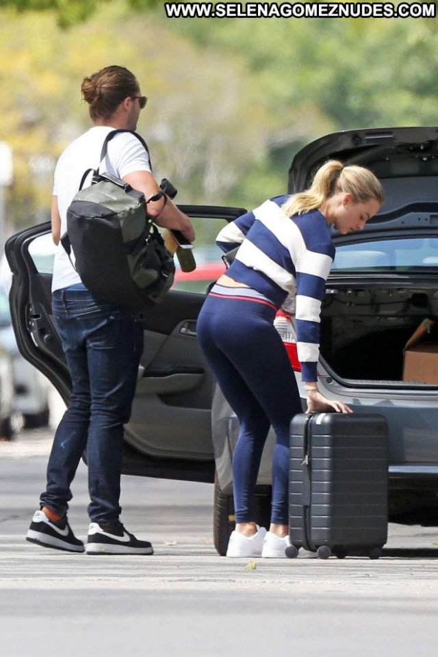 Margot Robbie Los Angeles Babe Paparazzi Posing Hot Celebrity Los