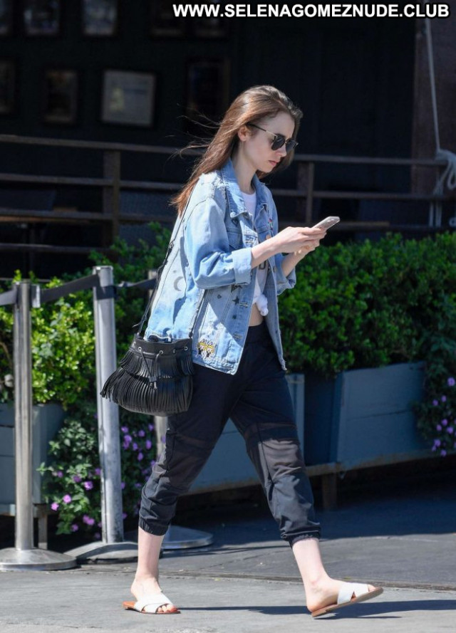 Lily Collins No Source Celebrity Posing Hot Babe Beautiful Paparazzi