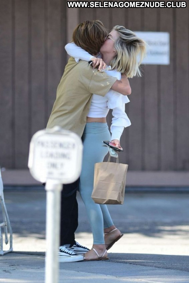 Julianne Hough No Source Posing Hot Babe Beautiful Paparazzi Celebrity