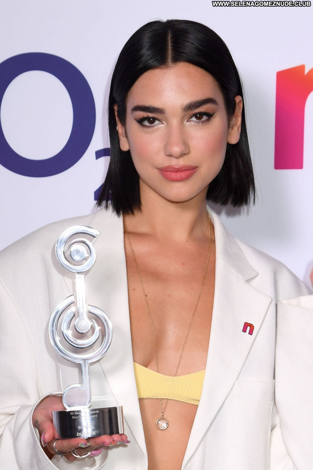 Dua Lipa No Source Beautiful Celebrity Posing Hot Sexy Babe