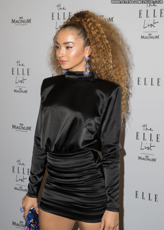 Ella Eyre Beautiful Celebrity Babe Posing Hot Sexy