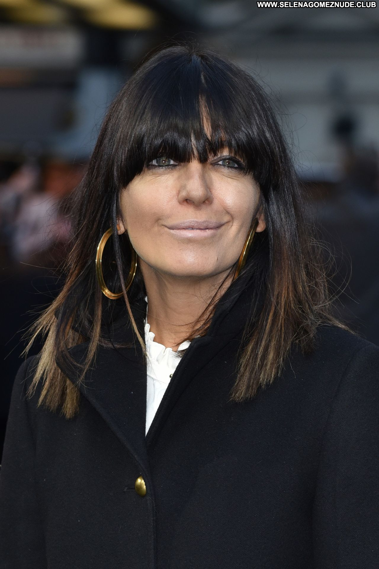 Claudia Winkleman No Source Celebrity Beautiful Sexy Babe Posing Hot