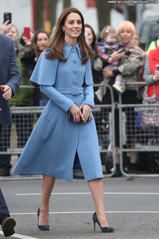 Kate Middleton No Source Celebrity Posing Hot Babe Beautiful Sexy