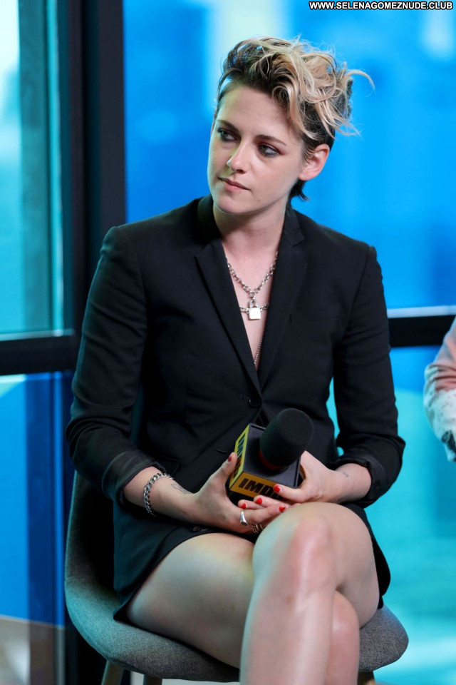 Kristen Stewart No Source Posing Hot Babe Sexy Beautiful Celebrity