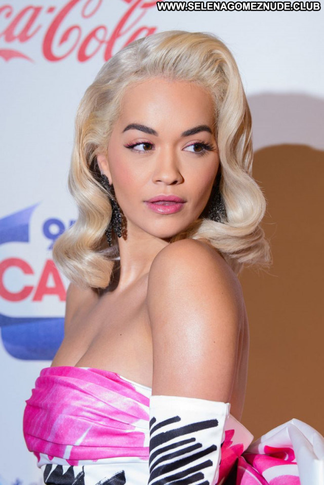 Rita Ora No Source Sexy Posing Hot Babe Beautiful Celebrity