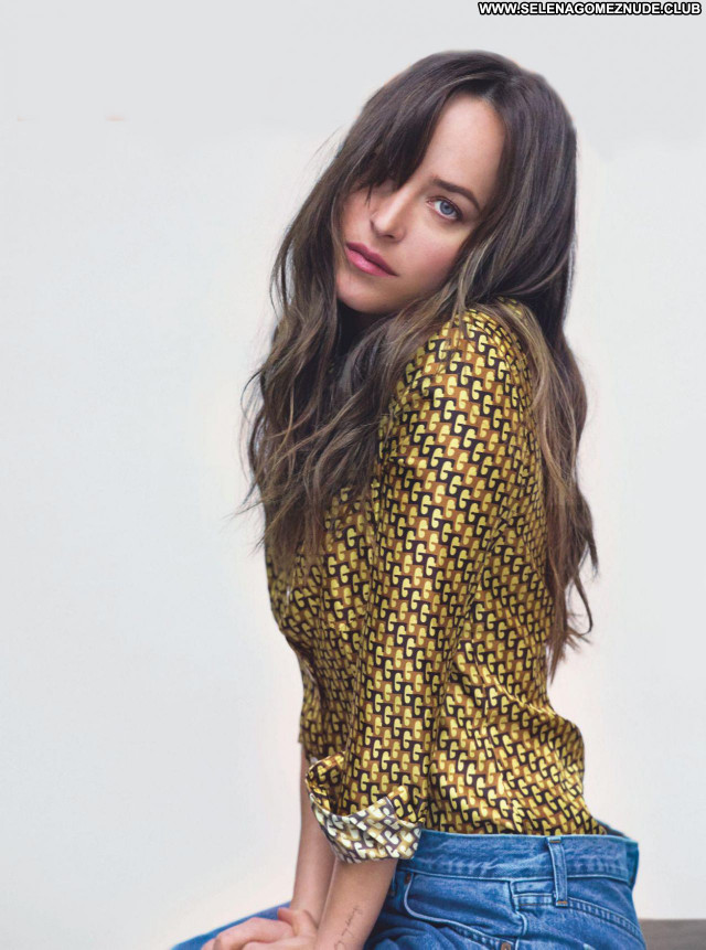 Dakota Johnson No Source  Posing Hot Beautiful Celebrity Sexy Babe