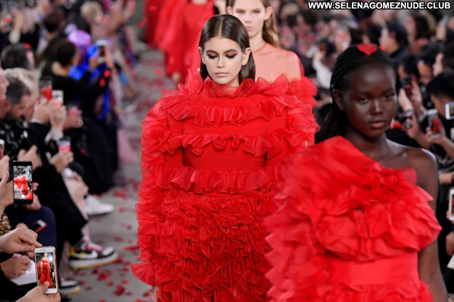 Kaia Gerber No Source Sexy Posing Hot Celebrity Beautiful Babe