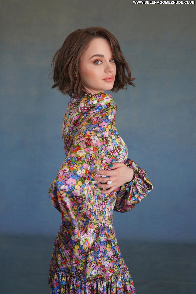 Joey King No Source Beautiful Babe Celebrity Sexy Posing Hot